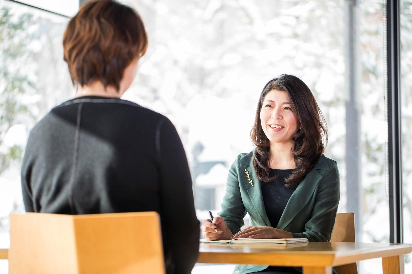 korokoron株式会社の代表取締役・疋田恵子さんの企業メンタルサポートの様子
