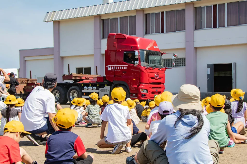 【はたらくクルマ イベント】北広島市の運送５社、小学校でキャリア教育イベントを7/19に開催