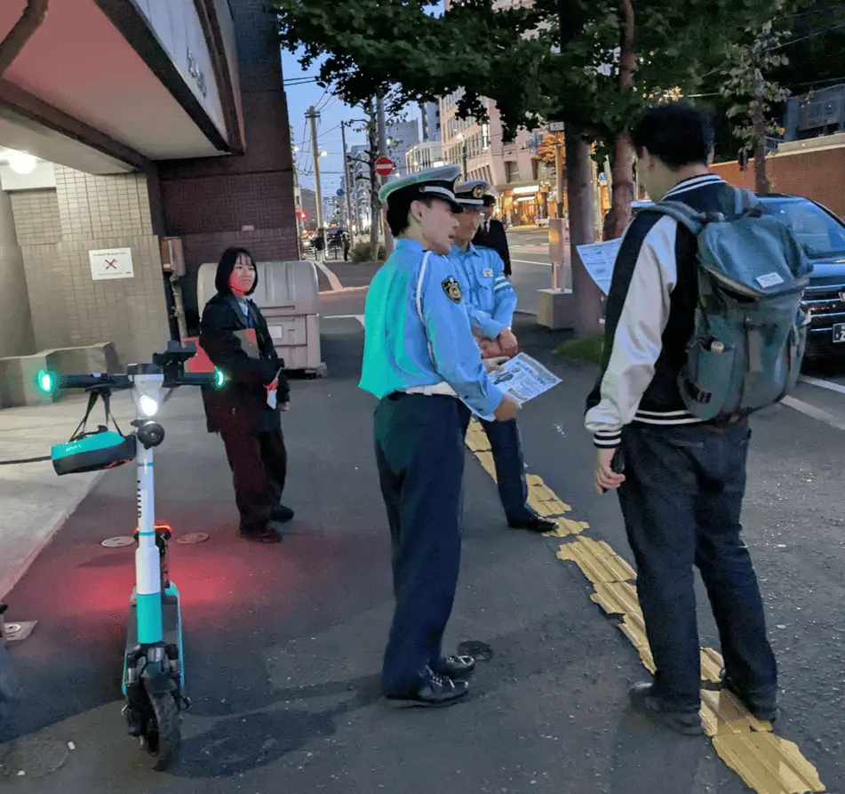 Luupと北海道警察が電動キックボード・電動アシスト自転車のマナー啓発活動を実施しました
